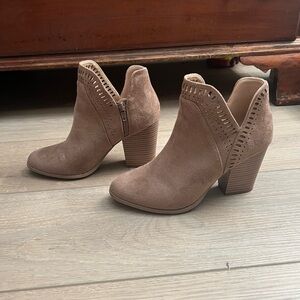 Women’s booties. Size 7.5